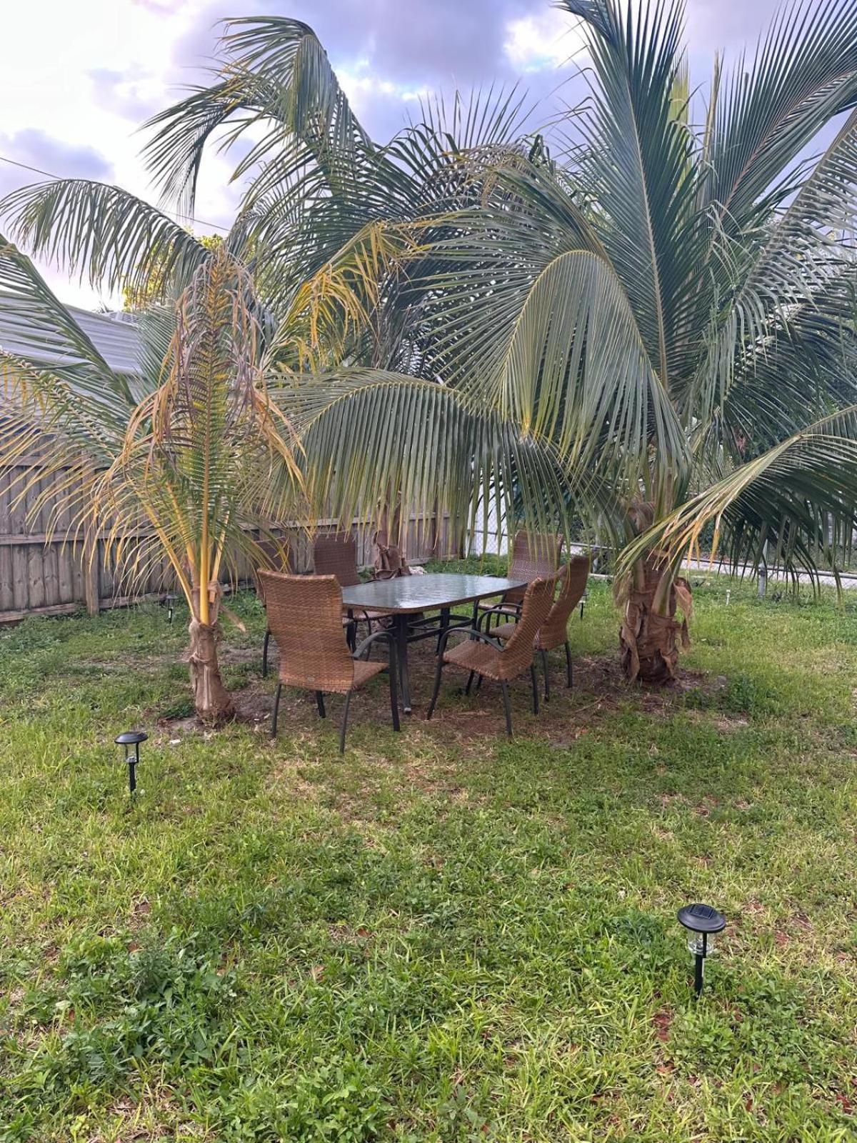 103 Miami Shared Rooms For Men Central Comfortable, Affordable المظهر الخارجي الصورة